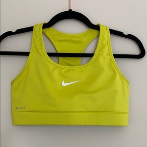 Nike DRI-FIT Sports Bra